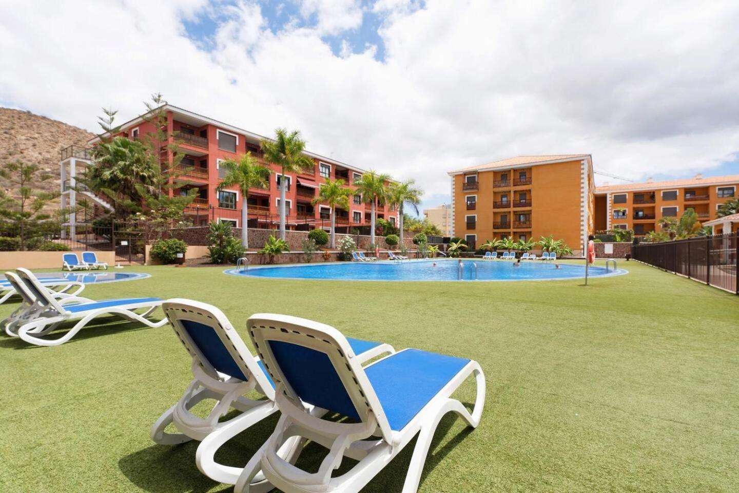 Sunset Palm Mar - Family Friendly Suites Eksteriør billede
